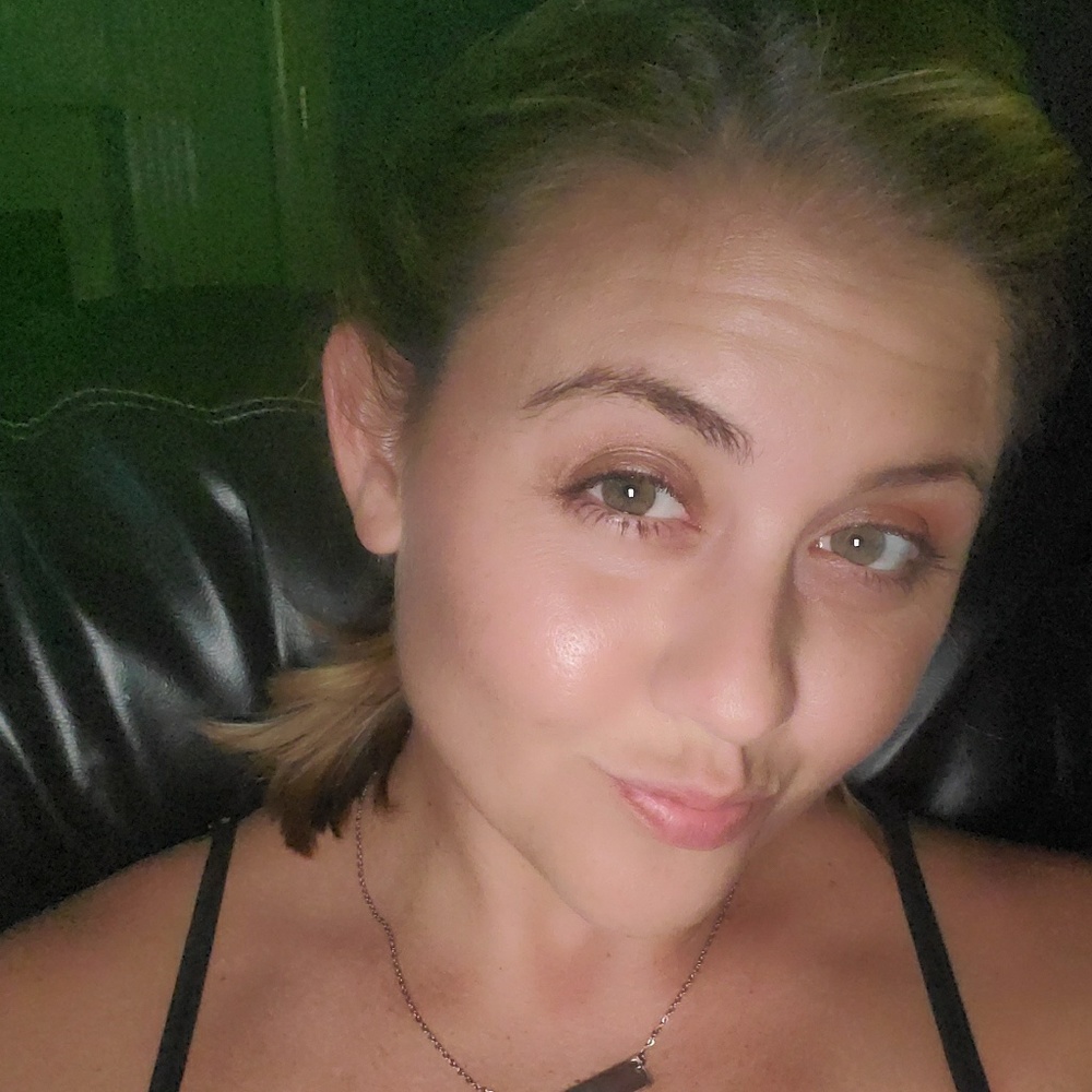 Meet your Posher, Lacey